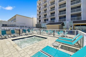 Property grounds - Cozy 1-bedroom apartment in wonderful Ormond Beach with AC and gym Maverick (Ormond Beach)
