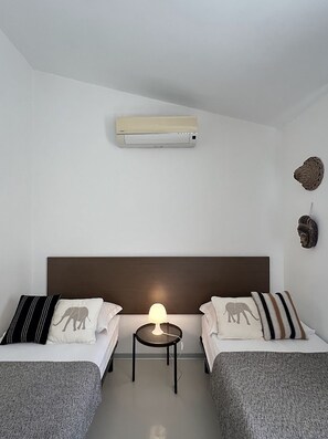 2 Schlafzimmer, Bügeleisen/Bügelbrett, kostenloses WLAN, Bettwäsche