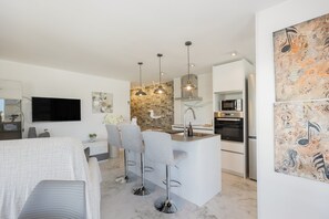 Interior - Apartment 'Lliteras 3B Ref 9004' with Sea View, Wi-Fi and Air Conditioning (Son Servera)