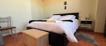 La Gavia rural house in pereruela with 4 bedrooms