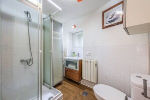 Bathroom - Romantic Stay in the Heart of Toledo (Toledo)