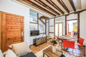 Dining - Romantic Stay in the Heart of Toledo (Toledo)