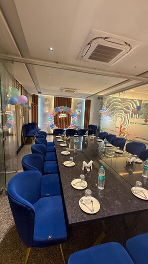 Meeting facility - Hotel Madhuram Shivpuri (Shivpuri)