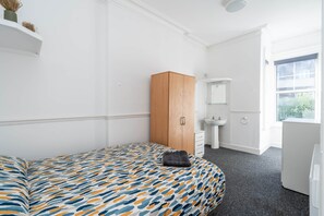 WiFi - Room 2 - The Archers (Southampton)