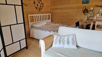 1 kamar tidur, Wi-Fi gratis, dan seprai linen