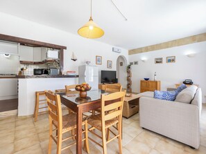 Interior - Ross Apartment - Iberlagos (Faro)