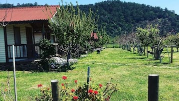 Bungalow, Gartenblick | Unterkunftsgelände