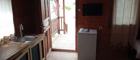 Bungalow, Garden View | Interior
