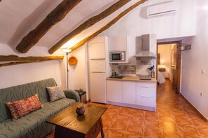 Living area - Casa rural Cabañas con bañera de hidromasaje y encanto rural (Quesada)