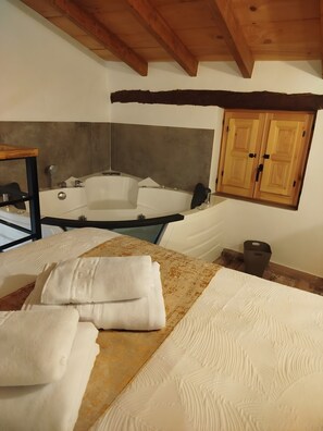 Spa - Gilillo Rural Apartment, Duplex with Whirlpool Bathtub (Quesada)