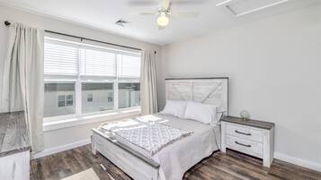 WiFi, bed sheets
