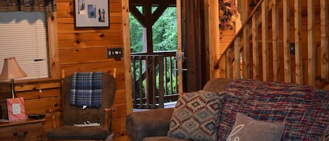 Smart TV, fireplace, video games