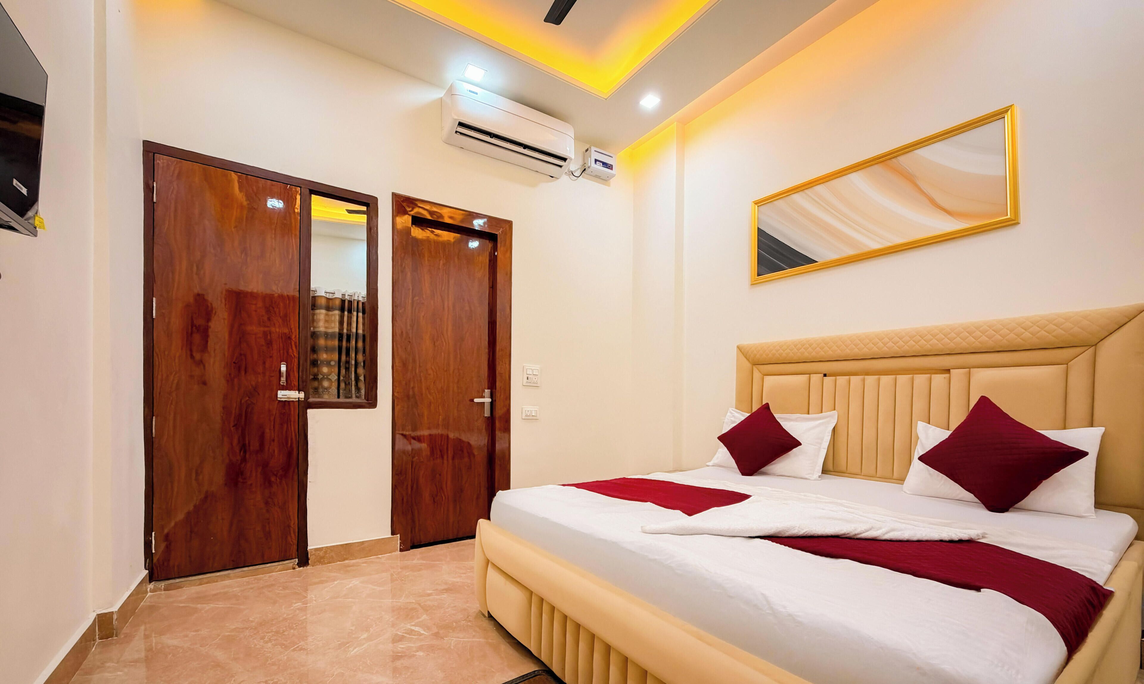 Deluxe Room | Escrivaninha, espaço de trabalho para notebook