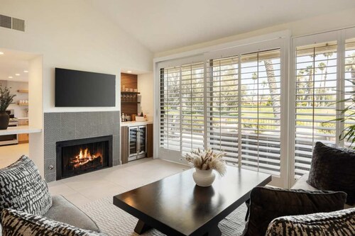 Palm Desert Dream w Golf Course View