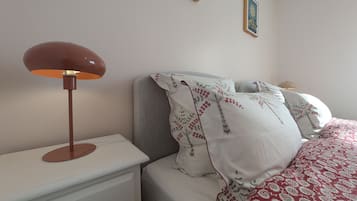 Wifi gratis y ropa de cama