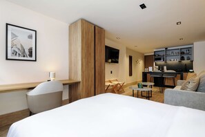 House - w Stylish Loft w/ Balcony in Parque Mexico (Mexico City)