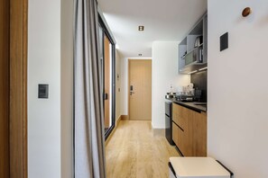 House - w Airy Loft W/balcony in Parque Mexico (Mexico City)