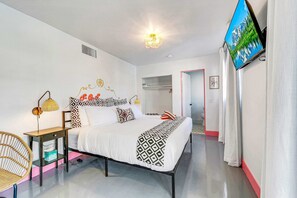 12 bedrooms, Internet - Spirit of Sofia 12bd (Palm Springs)