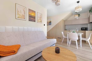 TV, offices - Cozy Apartment with a Garden | Pool | Garden (Jastrzębia Góra)