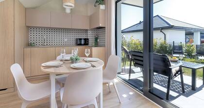 Cozy Apartment with a Garden | Pool | Garden