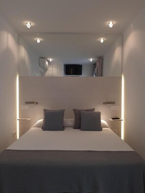 Double Room, Patio