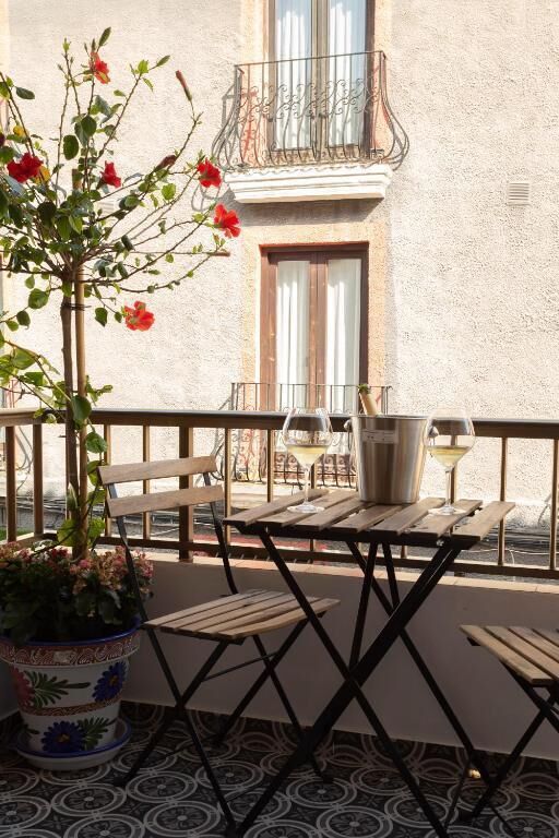 Double Room, Balcony, City View | Outdoor dining