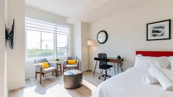 Iron/ironing board, free WiFi, bed sheets