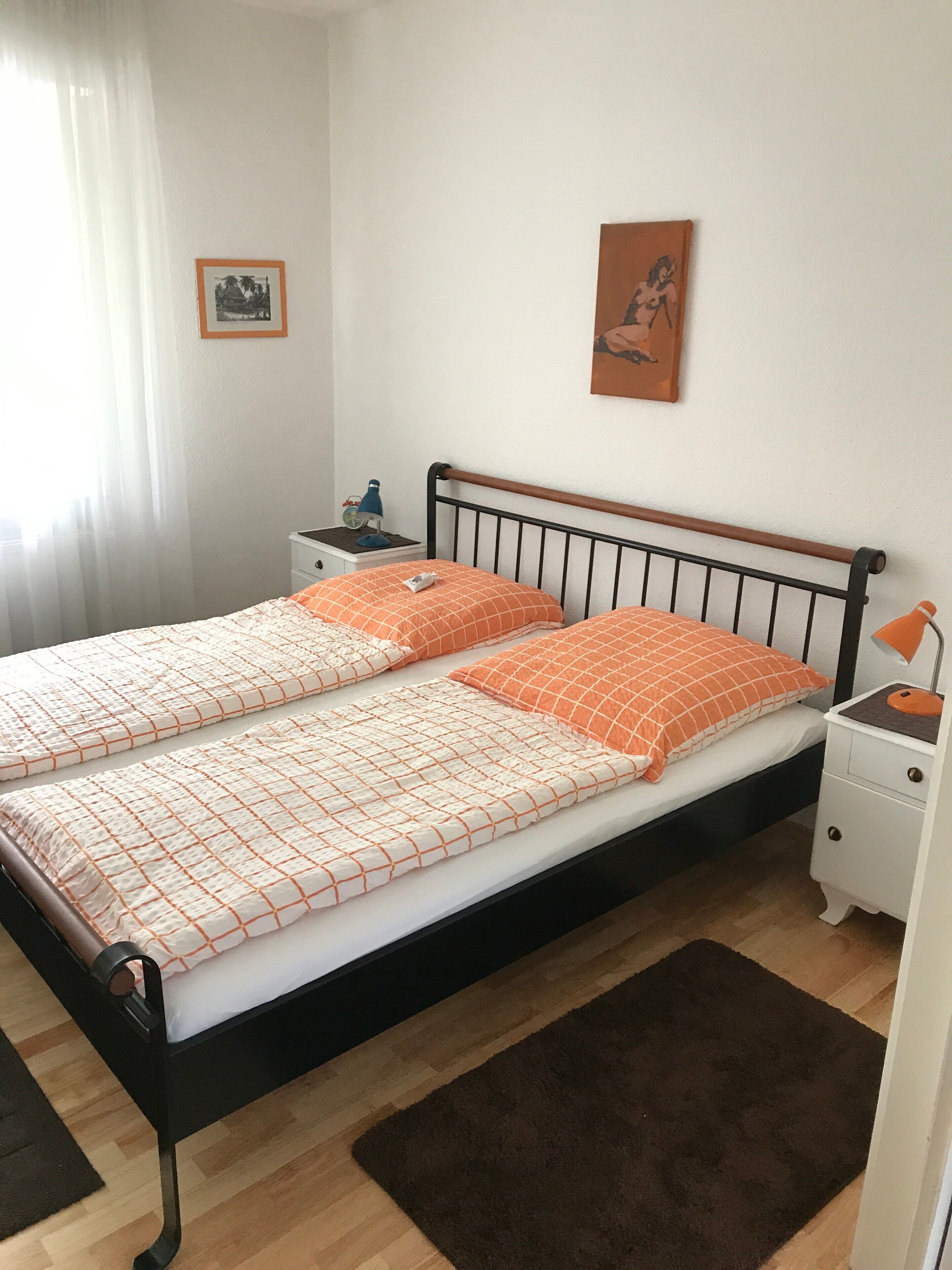 Bügeleisen/Bügelbrett, WLAN, Bettwäsche