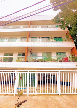 Exterior - Fully furnished apartment 5 min from Recreio Beach, Rio de Janeiro (Rio de Janeiro)