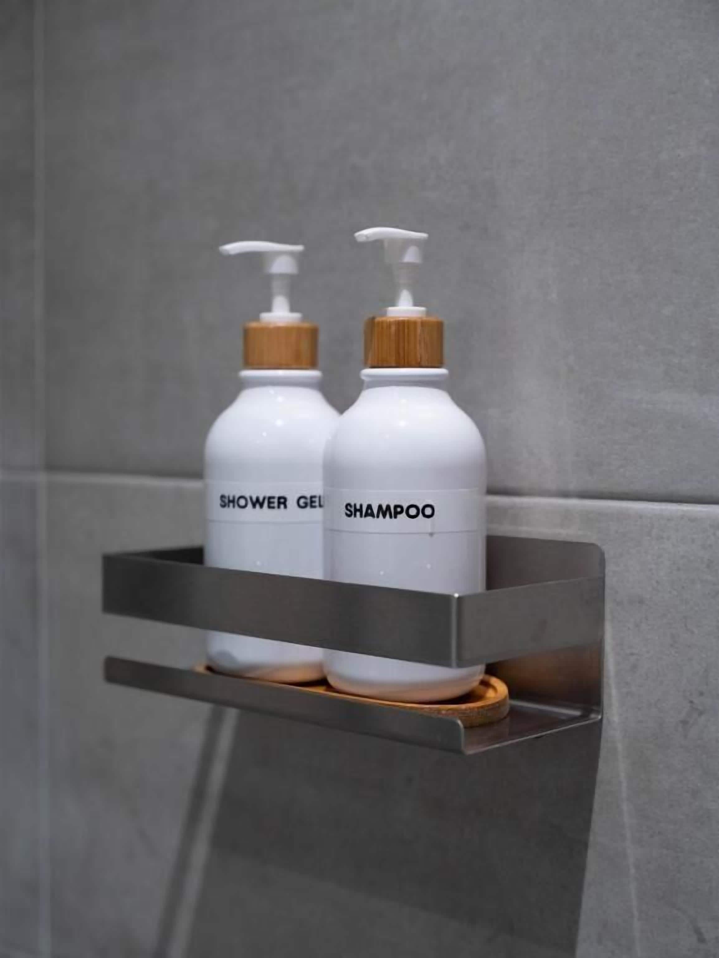Deluxe Double Room | Bathroom amenities