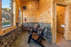 Interior - New Listing, Private Pool House, Hot Tub, Game Room, Mountain Views (Sevierville)