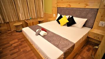 Desk, blackout curtains, iron/ironing board, free WiFi