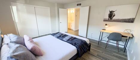 1 bedroom, desk, iron/ironing board, free WiFi