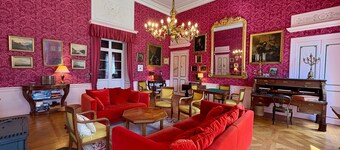 Château with Private Park – Gîte du Tilleul – Exceptional Setting