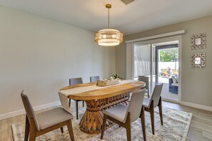 Interior - Great for Families! Desert Oasis 2 Mi to Old Town (Scottsdale)