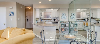 Walk to Beach! North Myrtle Beach Condo w/ Balcony