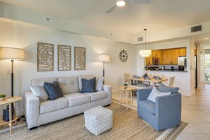 Apartment (2 Bedrooms) | Interior - Walk to Bahia Beach! Canal-front Townhome w/ Views (Ruskin)