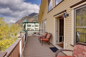 Apartment (4 Bedrooms) | Interior - On Main St: 2 Mtn-view Units w/ Yard in Ouray (Ouray)