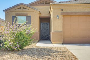 Interior - Fenced Yard + Outdoor Games: Buckeye Home! (Buckeye)