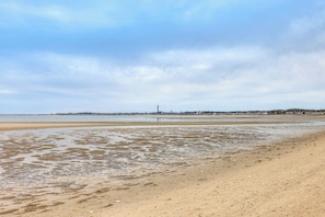 Interior - Walk to Beach & Pool! East End P-town Condo (Provincetown)