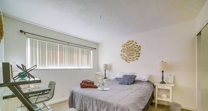 Family Gem w/ Pet-friendly Yard! 8 Mi to Riverside