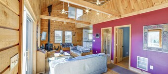 Family Friendly! Secluded Worcester Haven w/ Deck