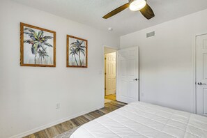 Interior - Tampa North Aero Park Townhome: Near Downtown! (Lutz)