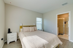 Apartment (3 Bedrooms) | Interior - Family Home w/ Yard Near WEC & Silver Springs SP (Ocala)