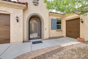 Interior - Tranquil Home w/ Hot Tub in 55+ Florence Community (Florence)