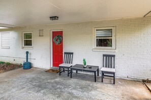 Interior - Great for Group & Work Stays! Decatur Unit By Dtwn (Decatur)