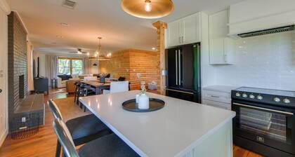 Great for Groups! Private Gem w/ Hot Tub in Shiloh