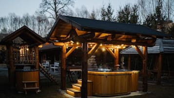 Idromassaggio all'aperto