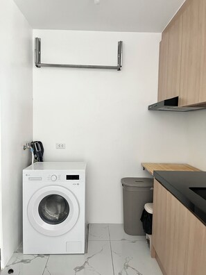 Apartamento Confort, vistas a la ciudad | Interior