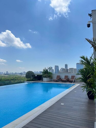 Luxee Haven Airbnb 